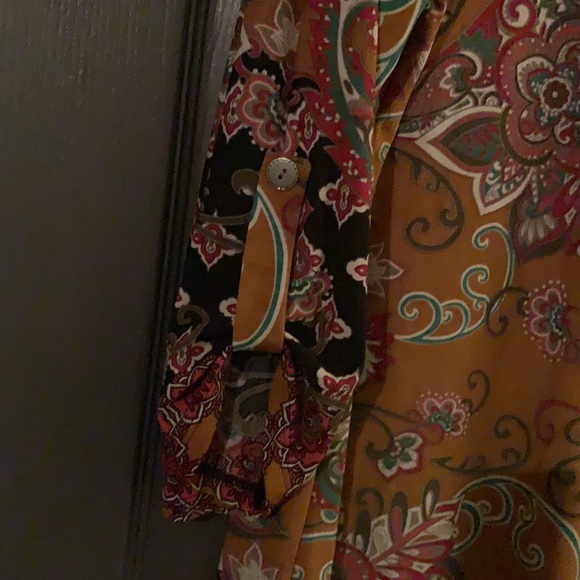 Tunic gold, black, green and red paisley and deco design - Picture 4 of 4